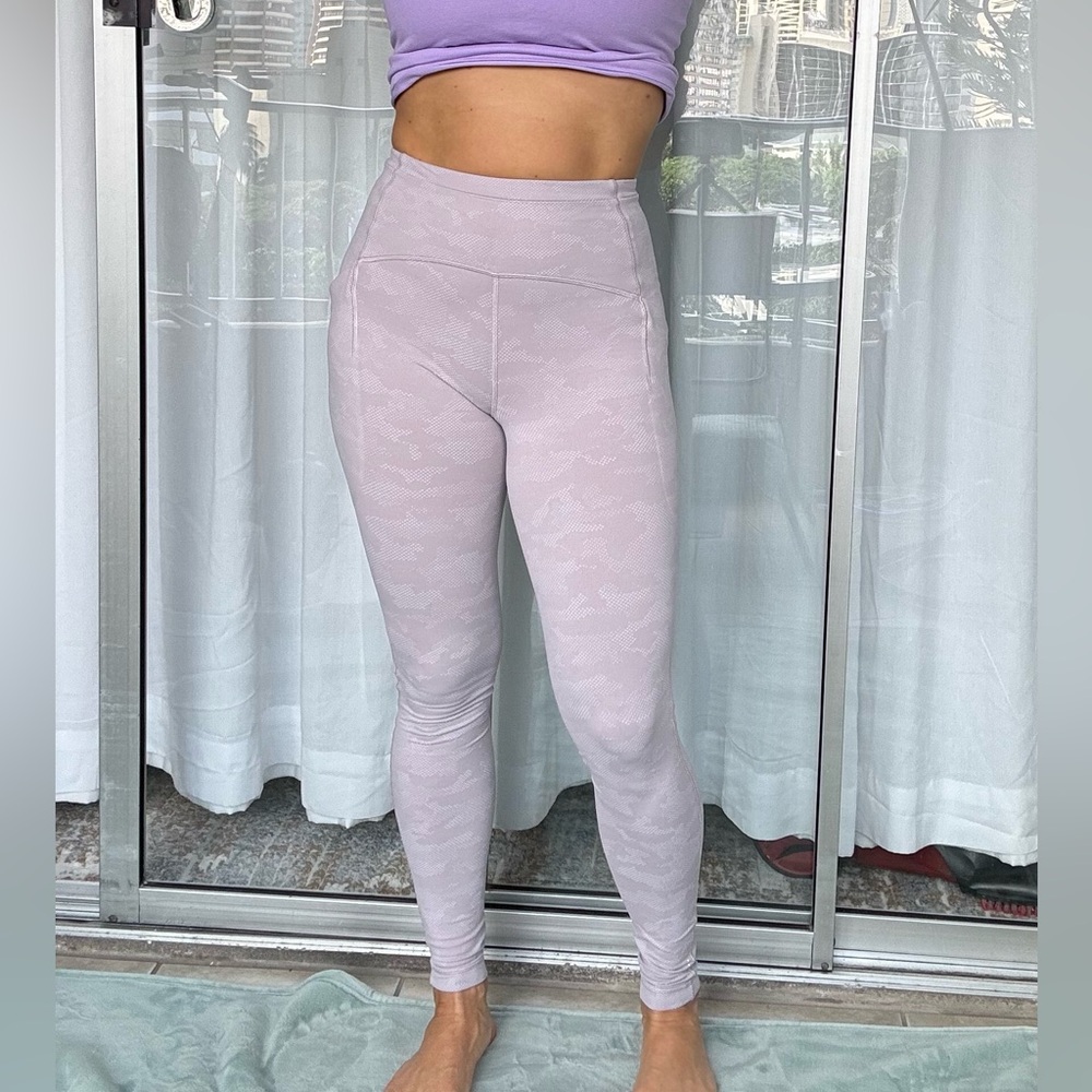 Lululemon swift speed high rise tight 28 inch size 6 camouflage dusty rose color